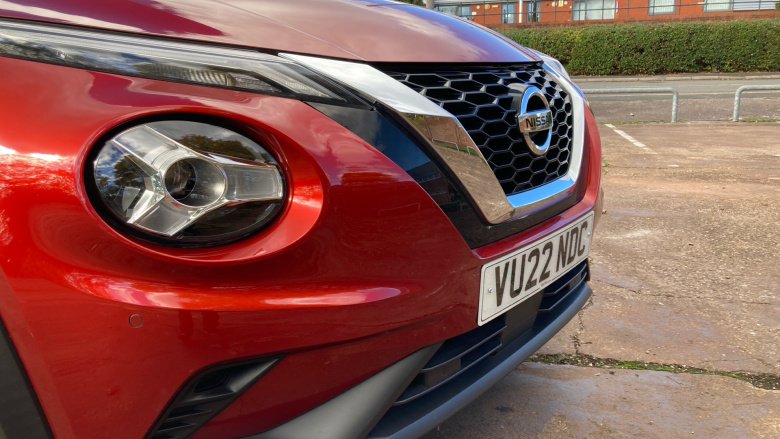 Nissan Juke 1.0 DiG-T 114 N-Connecta 5dr Petrol Hatchback